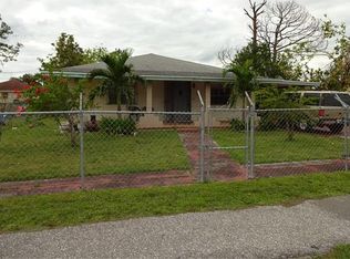 635 N 9th St, Naples, FL 34142