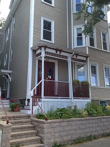398 Centre St #3 Photo 1