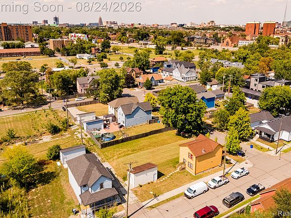 5th image of 3313 Harrison St