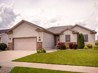 418 Centennial St, Columbus, NE 68601