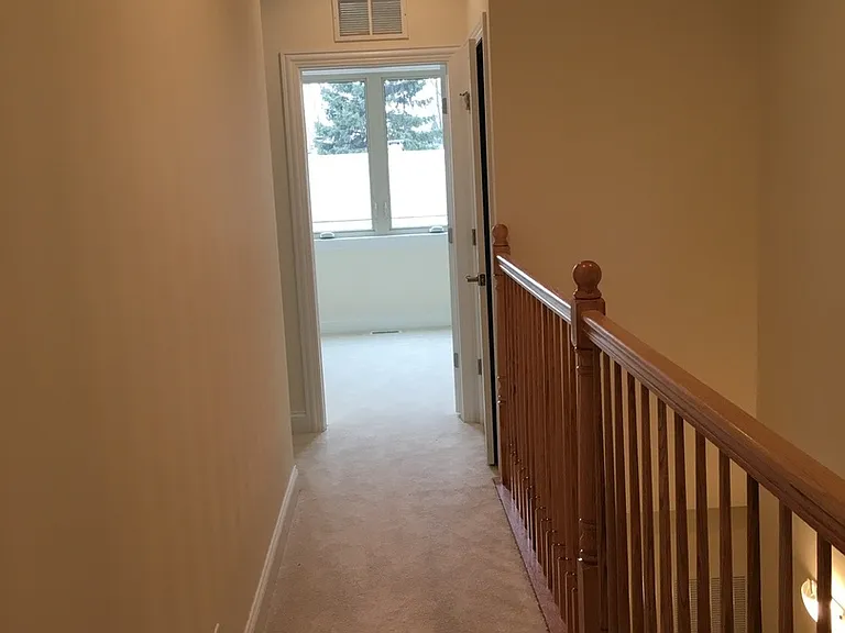 908 East St — Photo 18