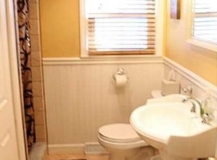 45 Booth Ave, Pawtucket, RI 02861