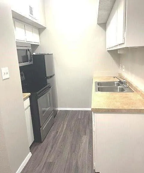 3316 Guadalupe St #209 — Photo 6