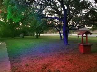 9565 Confederate Park Rd, Fort Worth, TX 76108