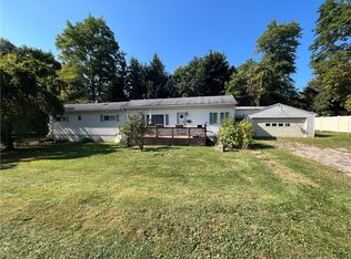 7165 Orchard Park Rd, Oakfield, NY 14125