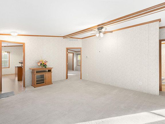 5th image of 2910 Winding Waters Ln