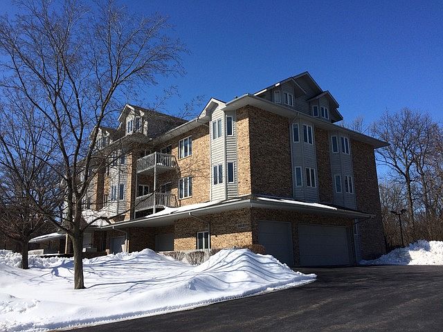 1st image of 3110 Woodland Dr #63