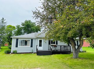 325 3rd Ave W, Halstad, MN 56548