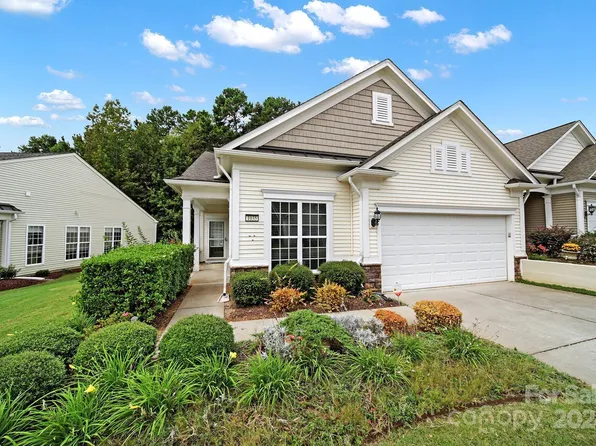 1035 Sweetleaf Dr, Indian Land, SC 29707