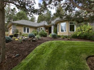 1236 NW Summit Dr, Bend, OR 97703