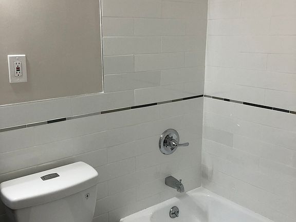5th image of 53-07 Skillman Ave #1RR