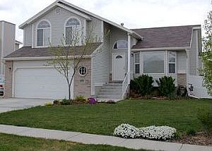 1st image of 6090 W Park Ln