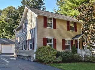 21 Washington Ave, Pittsford, NY 14534