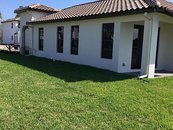 4th image of 8854 Madrid Cir