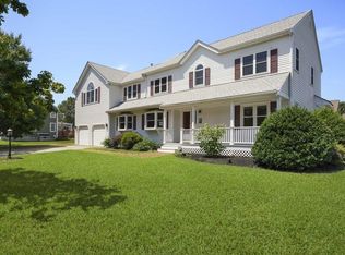 151 Liberty Bell Cir, Weymouth, MA 02189
