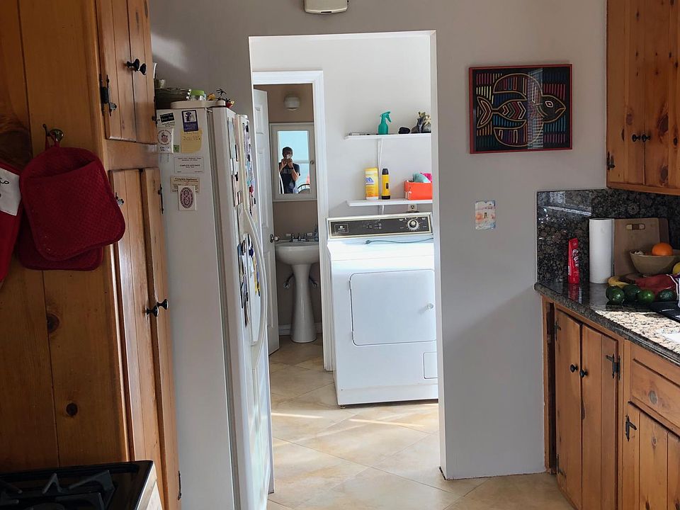 2nd image of 6874 Clara Lee Ave