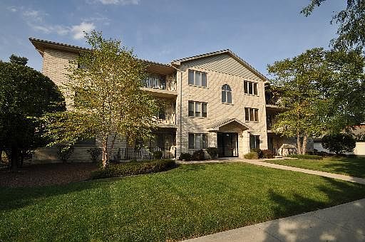 1st image of 6640 183rd St APT 2A