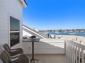 207 E Edgewater Ave, Newport Beach, CA