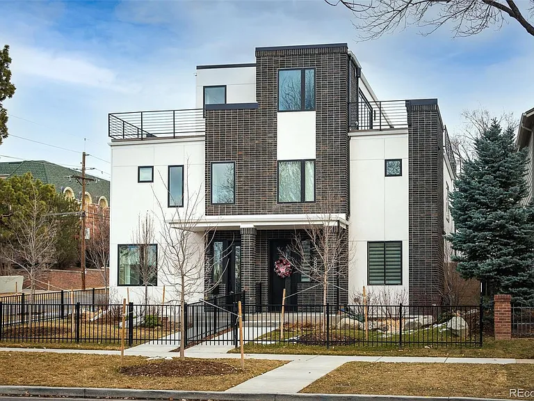 290 Monroe St — Photo 3