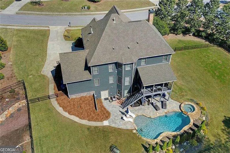Property photo 3