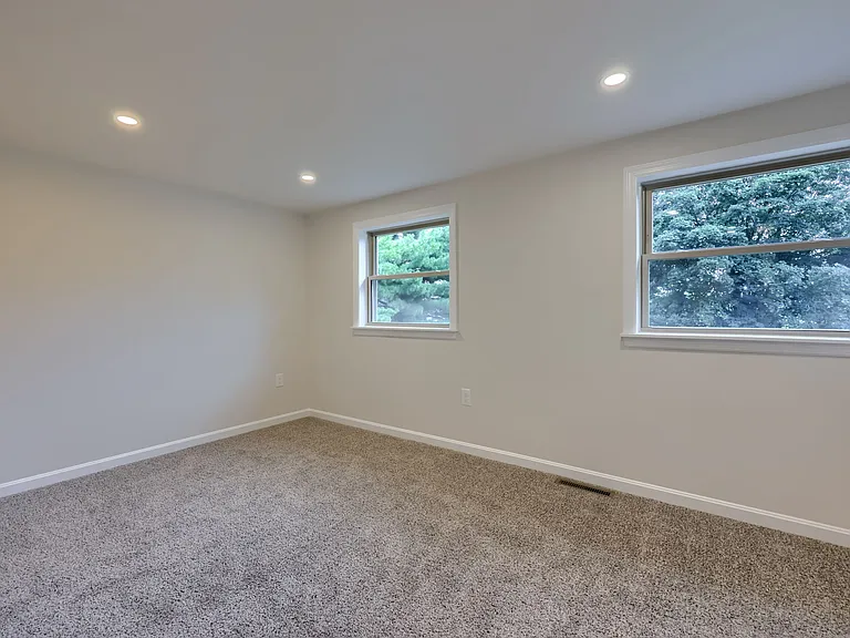 1738 W Main St #A — Photo 38