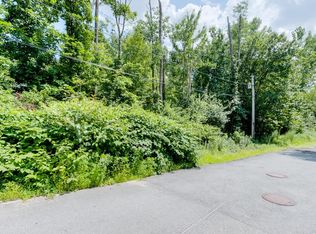 9 Luther Ave, Worcester, MA 01605