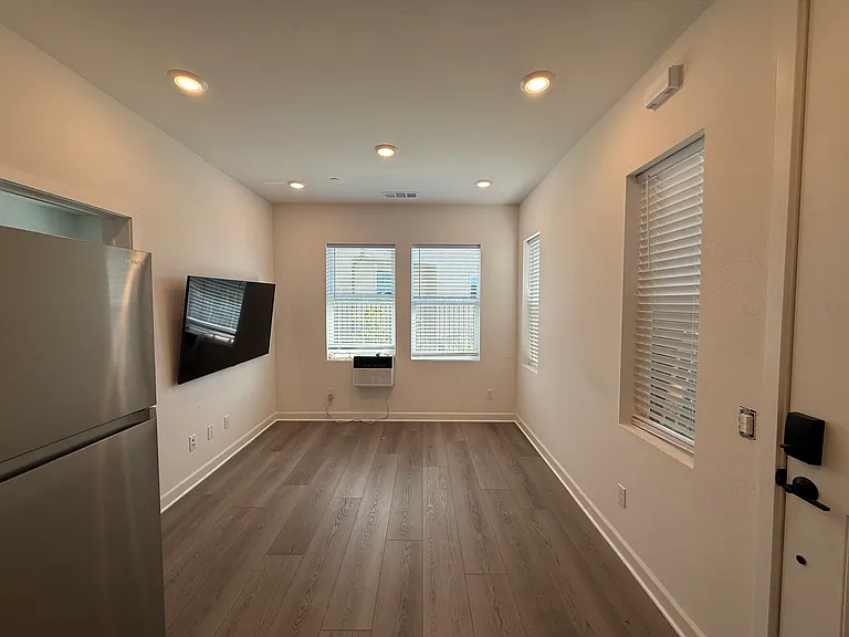 11812 Ella Way #2 — Photo 5