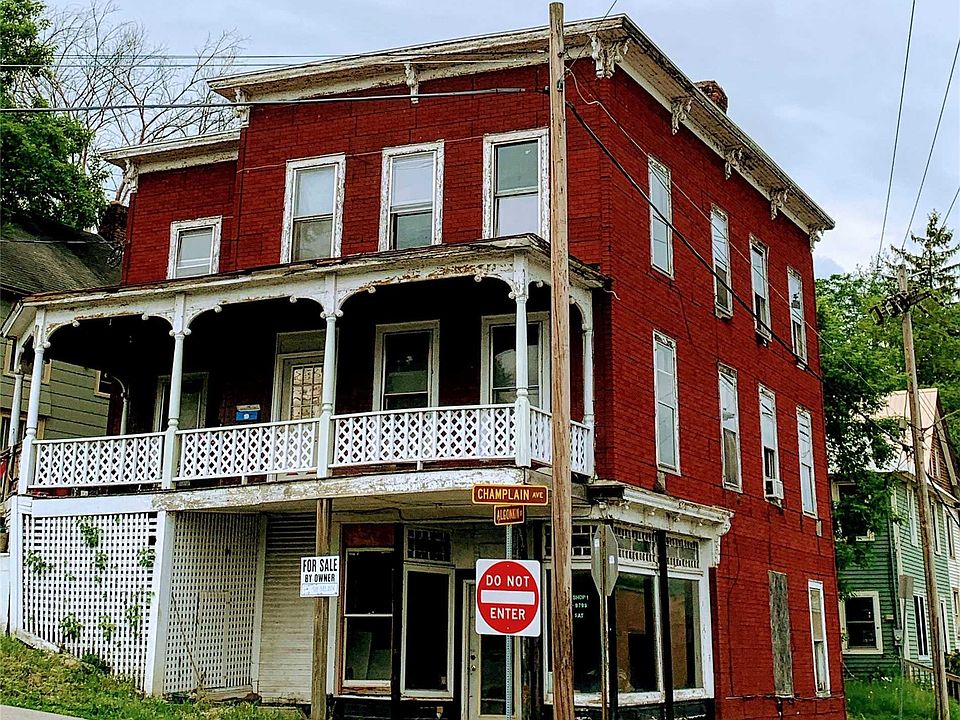 1st image of 307 Alexandria Ave
