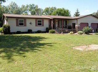 14040 Bishop Rd, Chesaning, MI 48616