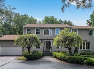 17 Olde Pond Ln, Farmington, CT 06032