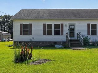 142 Lovers Ln, Elizabeth City, NC 27909