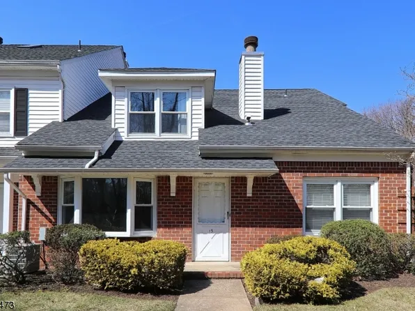 15 Harwich Village, Scotch Plains Twp., NJ 07076