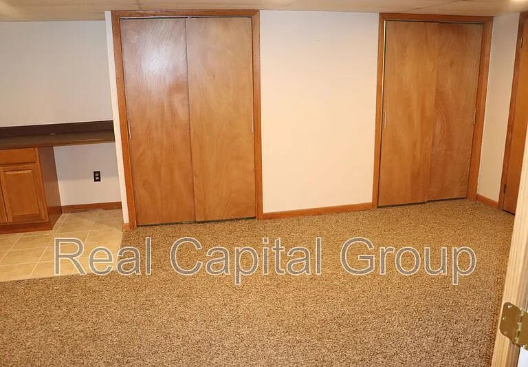98 Beaver Dam Rd — Photo 22