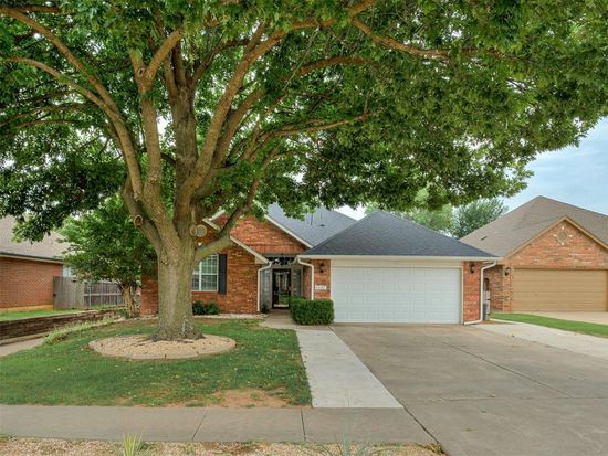 4932 Baker St, Norman, OK 73072