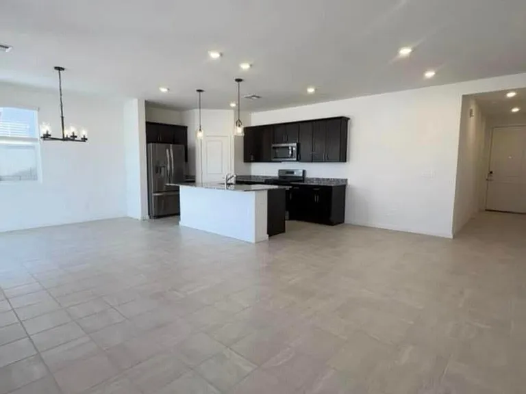 17734 W Madison St — Photo 3
