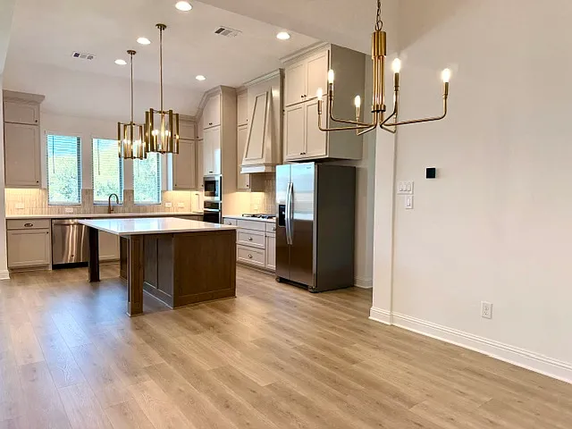 3250 Jersey Dr — Photo 12