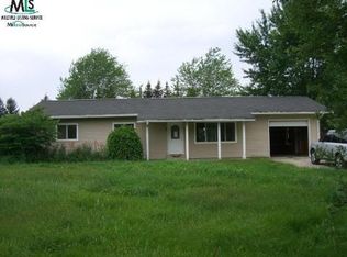 72751 S McFadden Rd, Armada, MI 48005