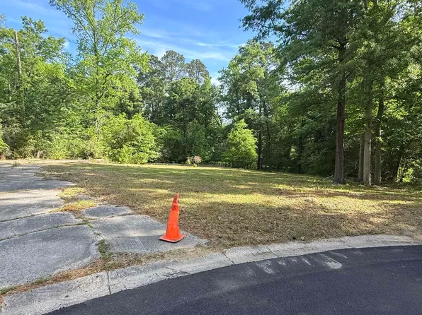 196 Arlington Row, Macon, GA 31210