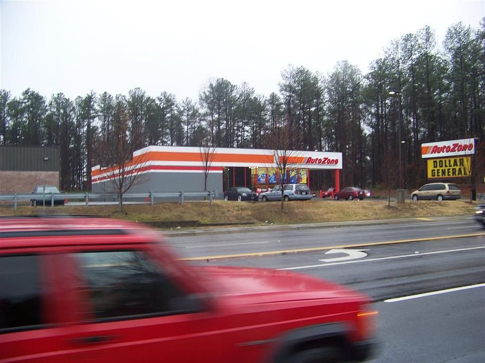 2nd image of 6630 Covington Hwy