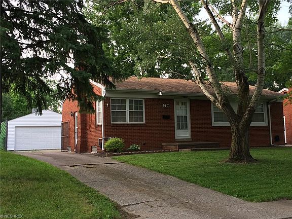 2nd image of 720 Fairwood Blvd