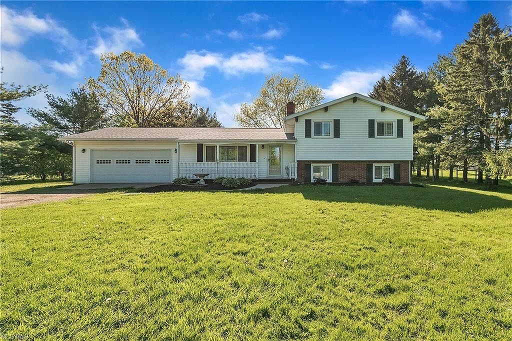 9378 Brakeman Rd Chardon Oh 44024 Mls 4275592 Zillow