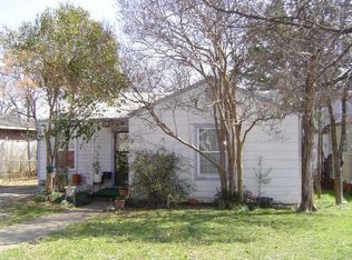 206 N Jester Ave, Dallas, TX 75211