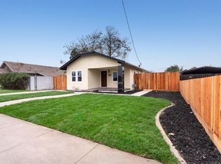 136 N Acacia Ave, Ripon, CA 95366