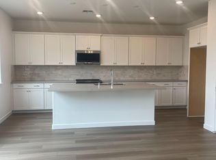 8504 Brushwood Way, Elk Grove, CA 95624