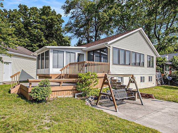 4th image of 12118 N Sherman Lake Dr