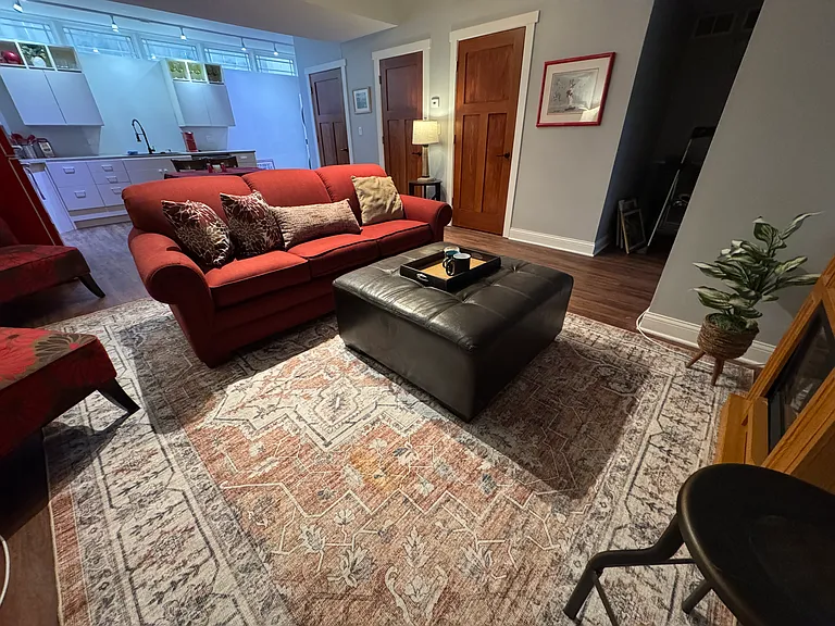 2316 Brown Ave #G — Photo 9