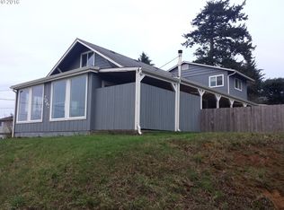 2097 Meade St, North Bend, OR