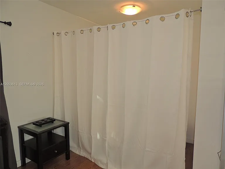 1215 Meridian Ave #8 — Photo 3