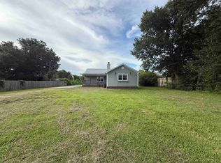383 W Dave Dugas Rd, Sulphur, LA 70665