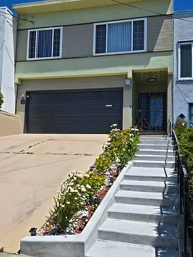 246 Ralston St Photo 1